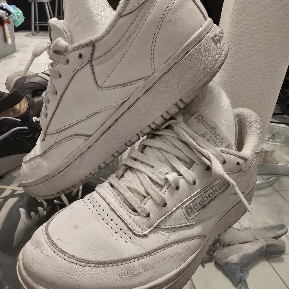 Reebok White Sneakers